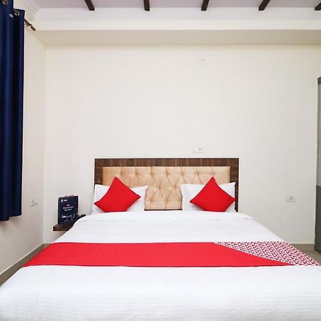 Oyo Flagship 28755 Hotel 9 Palm Rajpur Exterior photo