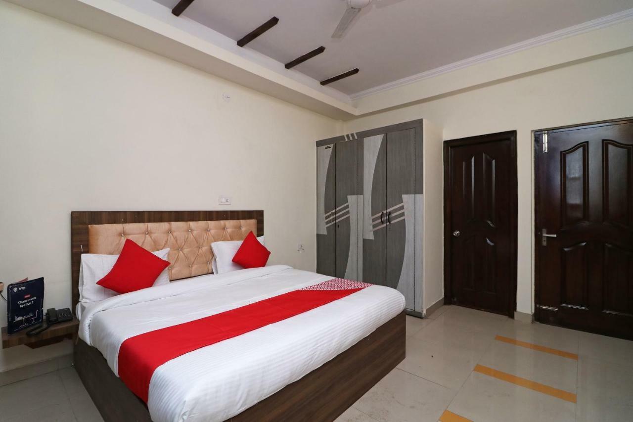 Oyo Flagship 28755 Hotel 9 Palm Rajpur Exterior photo